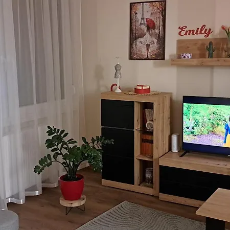 Apartament Emily *