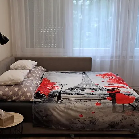 Апартаменты Emily Шальготарьян